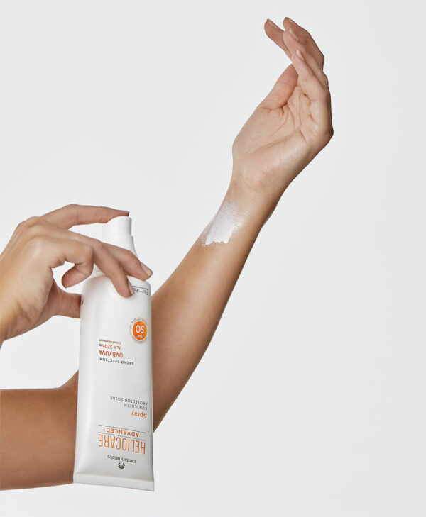 12085_Heliocare_advanced_spray_3.jpg 12085_Heliocare_advanced_spray_3.jpg